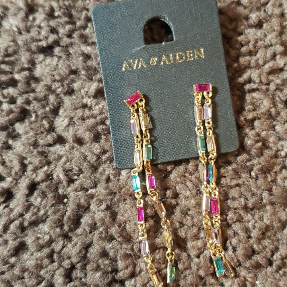 NWT Ava & Aiden colorful Earrings